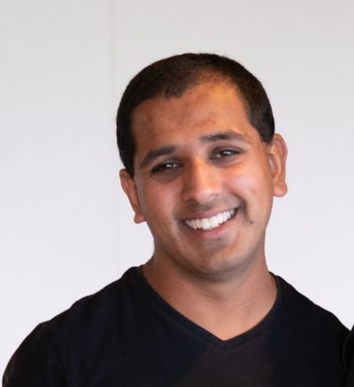 BYD's New $20K Electric Sedan Charges in Just 5 Minutes - Image 5