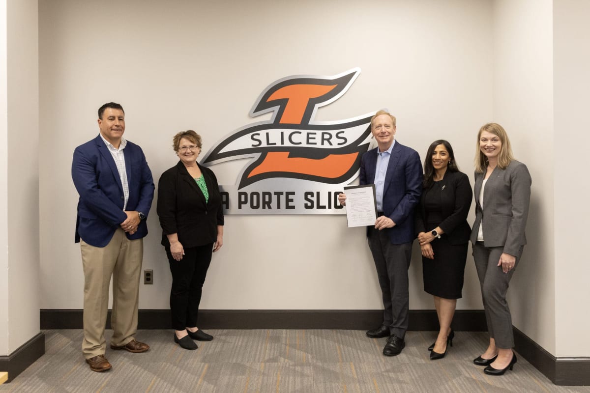 Microsoft and Ivy Tech Launch Data Center Academy in Indiana - Image 2