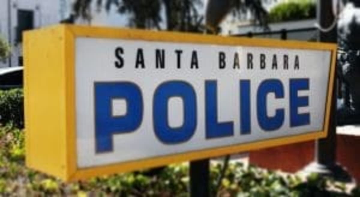 Santa Barbara Students Seek $7.7M in College Scholarships - Image 3