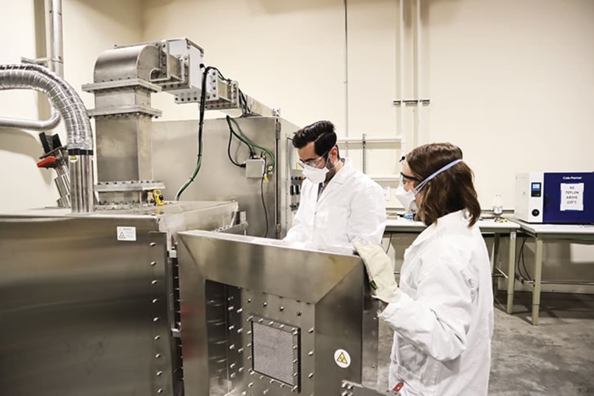 Vancouver Startup Turns Mining Waste Into Carbon-Eating Rock - Image 4