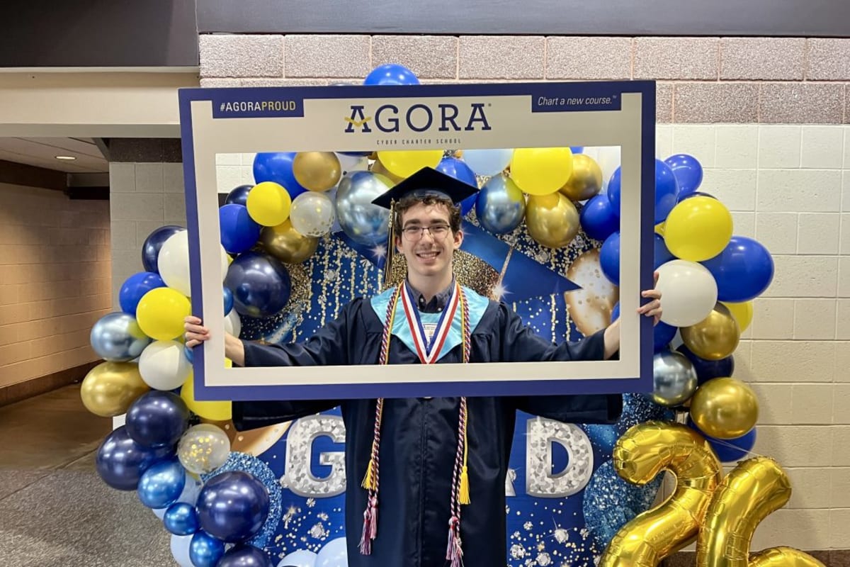 Two Berks Grads Thrive in Cyber School's Flexible Setup - Image 2
