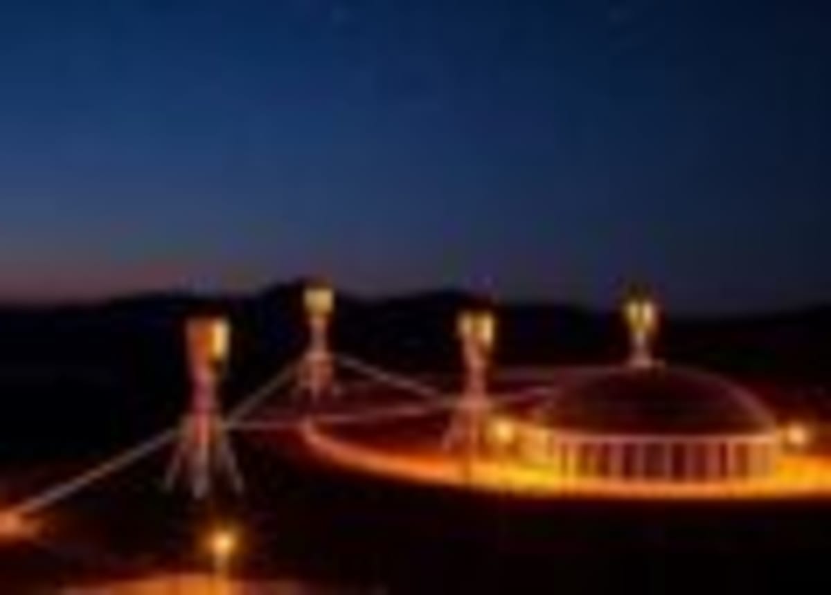 Scientists Make Food and Plastic From Sunlight and CO₂ - Image 2