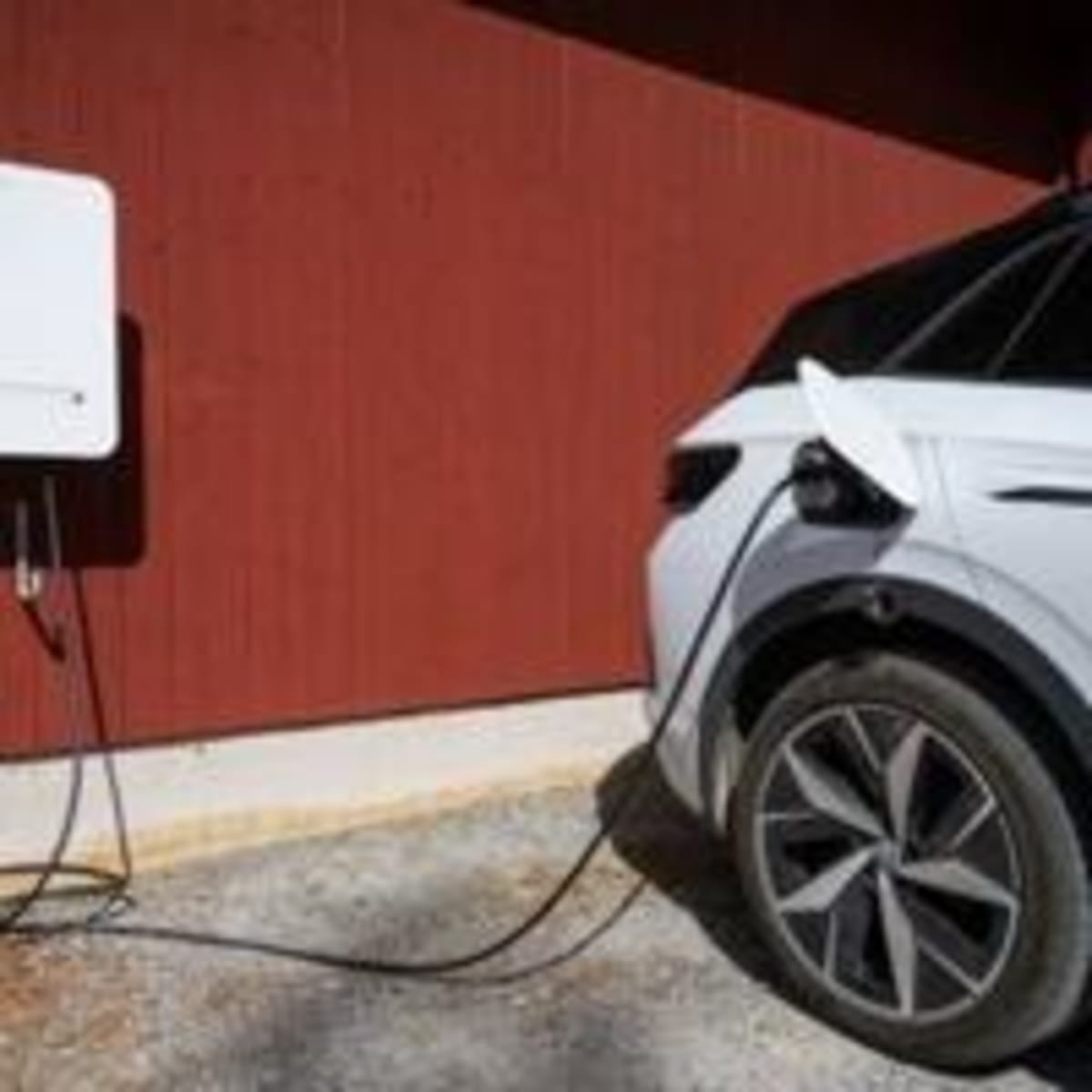 Swedish Homes Run on EV Power for 5 Days