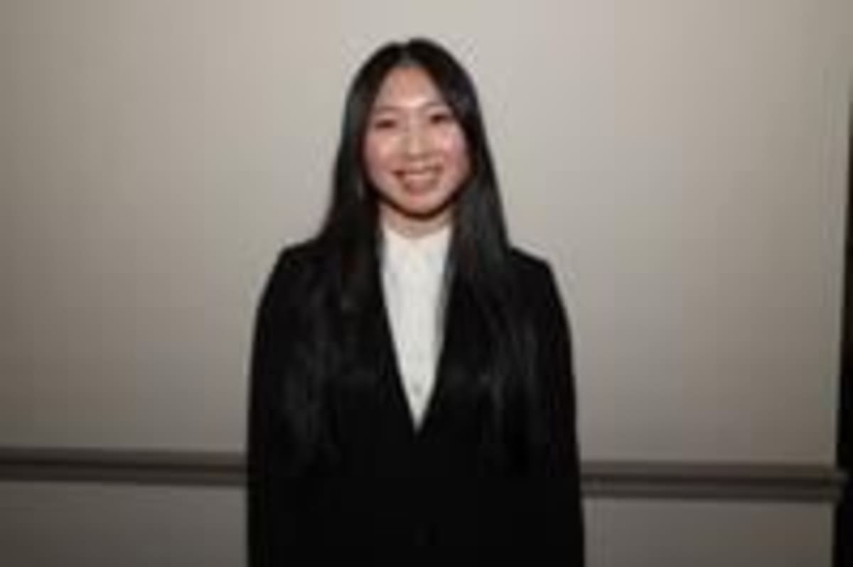 Soccer Player Turned Caddie Earns $125K Scholarship - Image 4