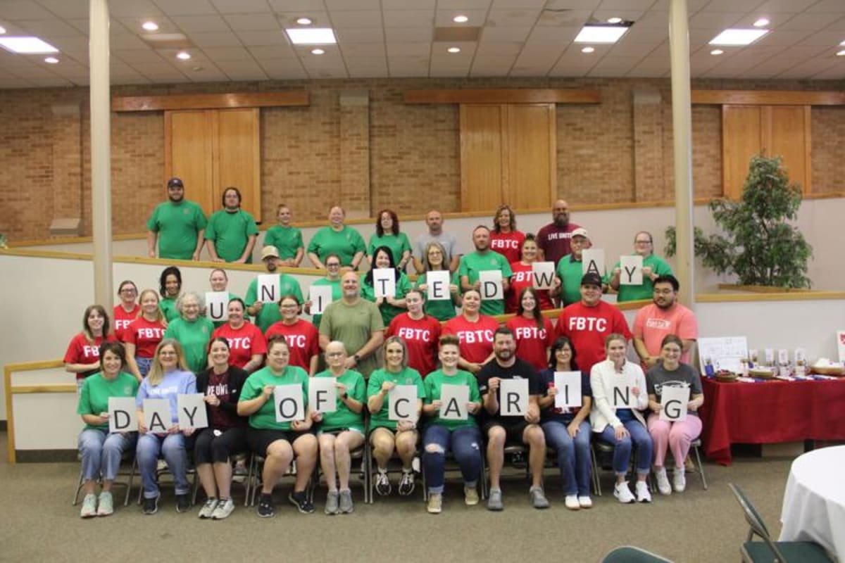 40 Volunteers Brighten 5 Nonprofits in Stephens County - Image 4