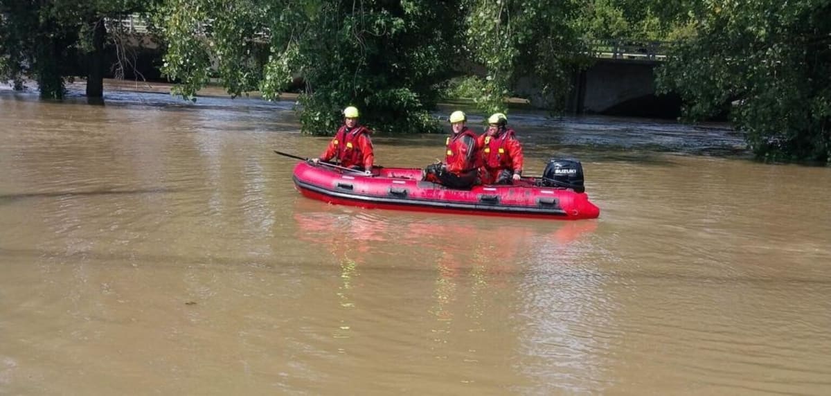Anderson Firefighters Save Two Dozen Lives in Floods - Image 3