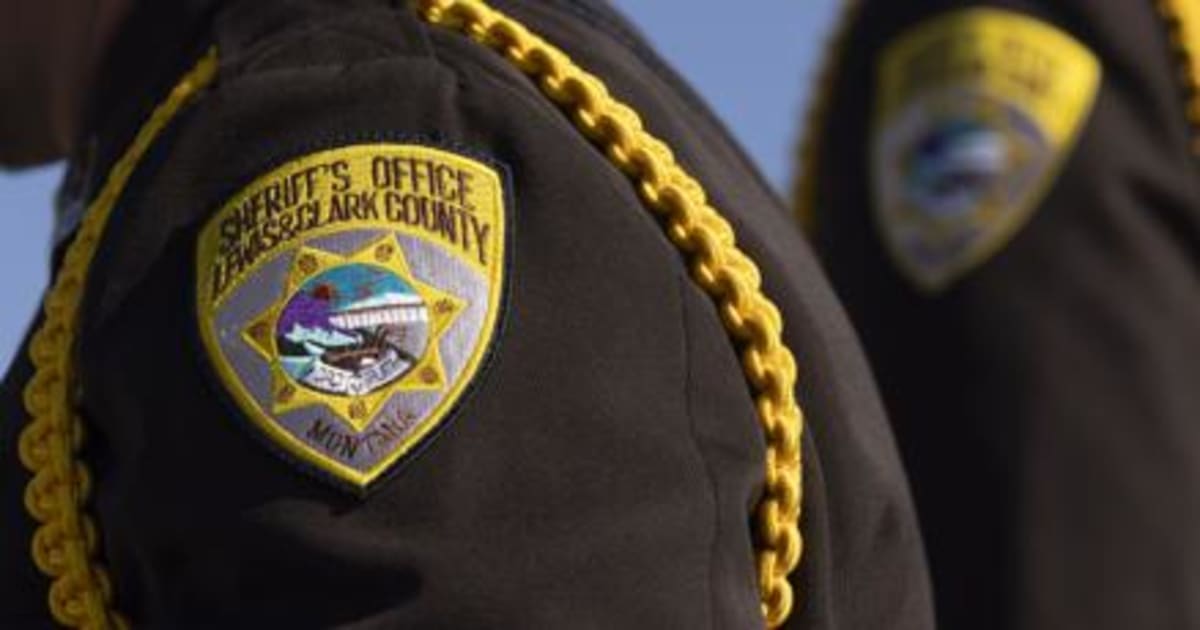 Search Team Rescues Two Idaho Hikers Trapped in 3-Foot Snow - Image 2