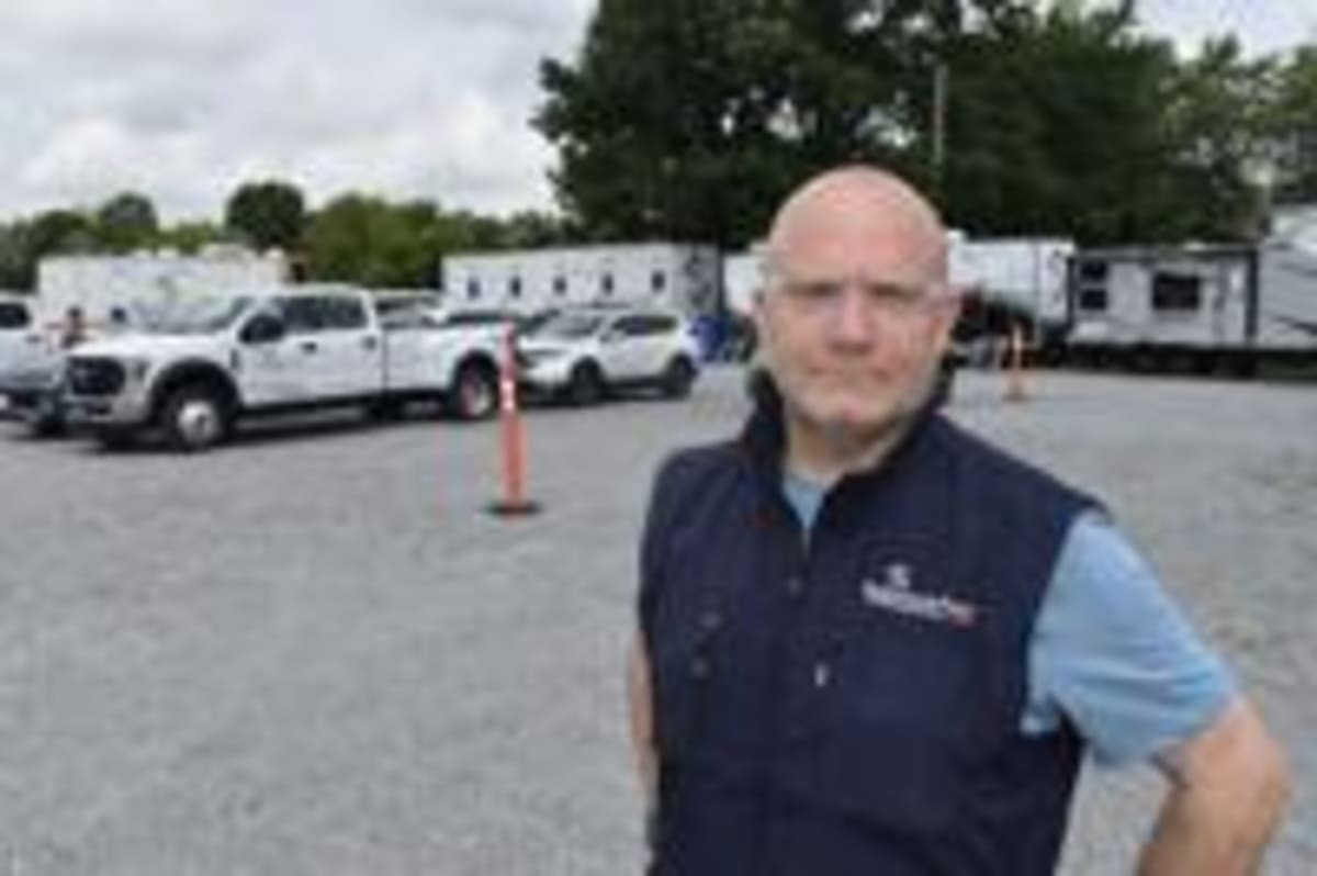 60 Volunteers Deploy to Help 800 Homes After Lincoln Flood - Image 5