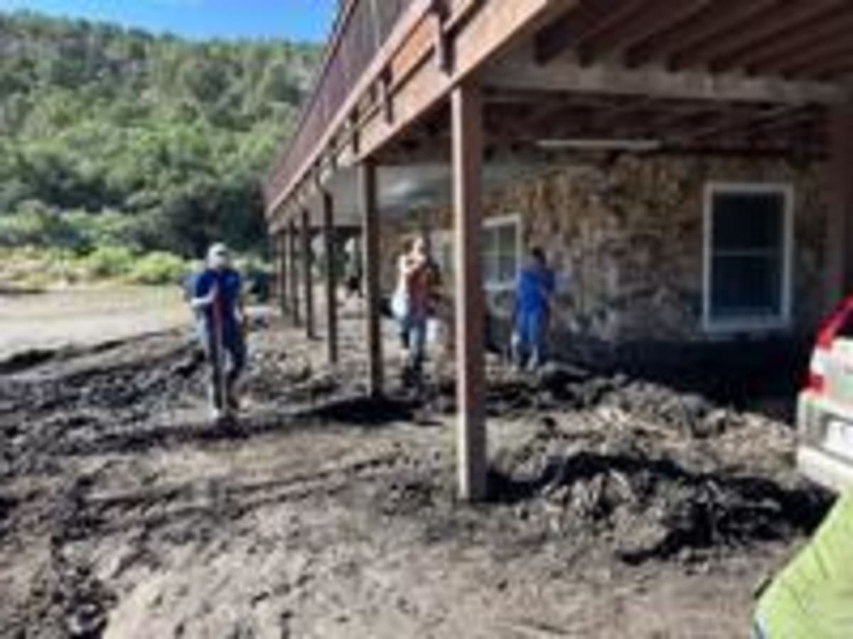 2,000+ Volunteers Descend on Beaver After Historic Floods - Image 2