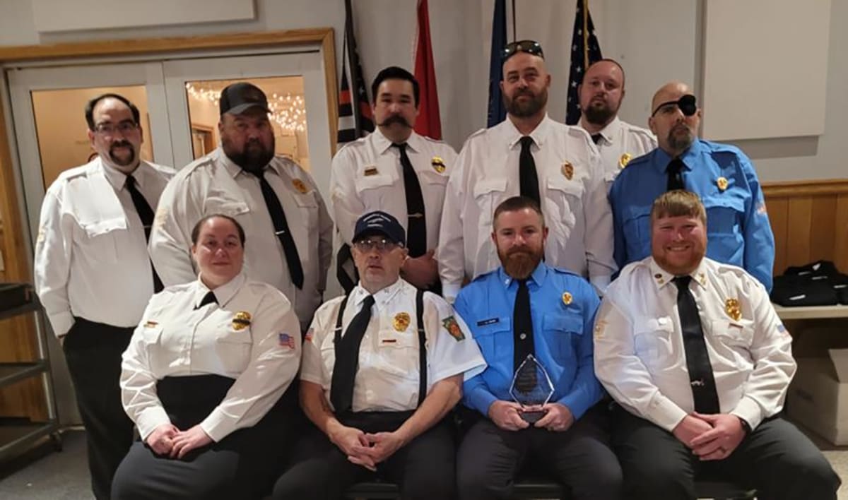 Lineman Loses Both Hands, Returns to Work After 30 Surgeries - Image 5