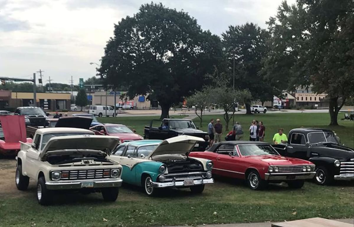 20-Year Survivor Hosts Car Show for Cancer Research - Image 5