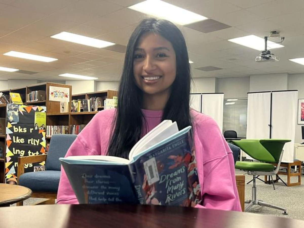 Texas Teen Graduates Top 10% While Raising Two Siblings - Image 4