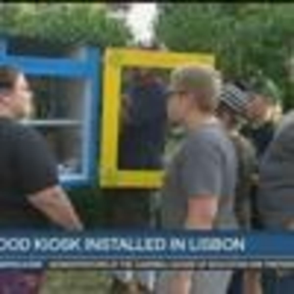 Woman Honored for Pulling Driver From Burning Car - Image 3