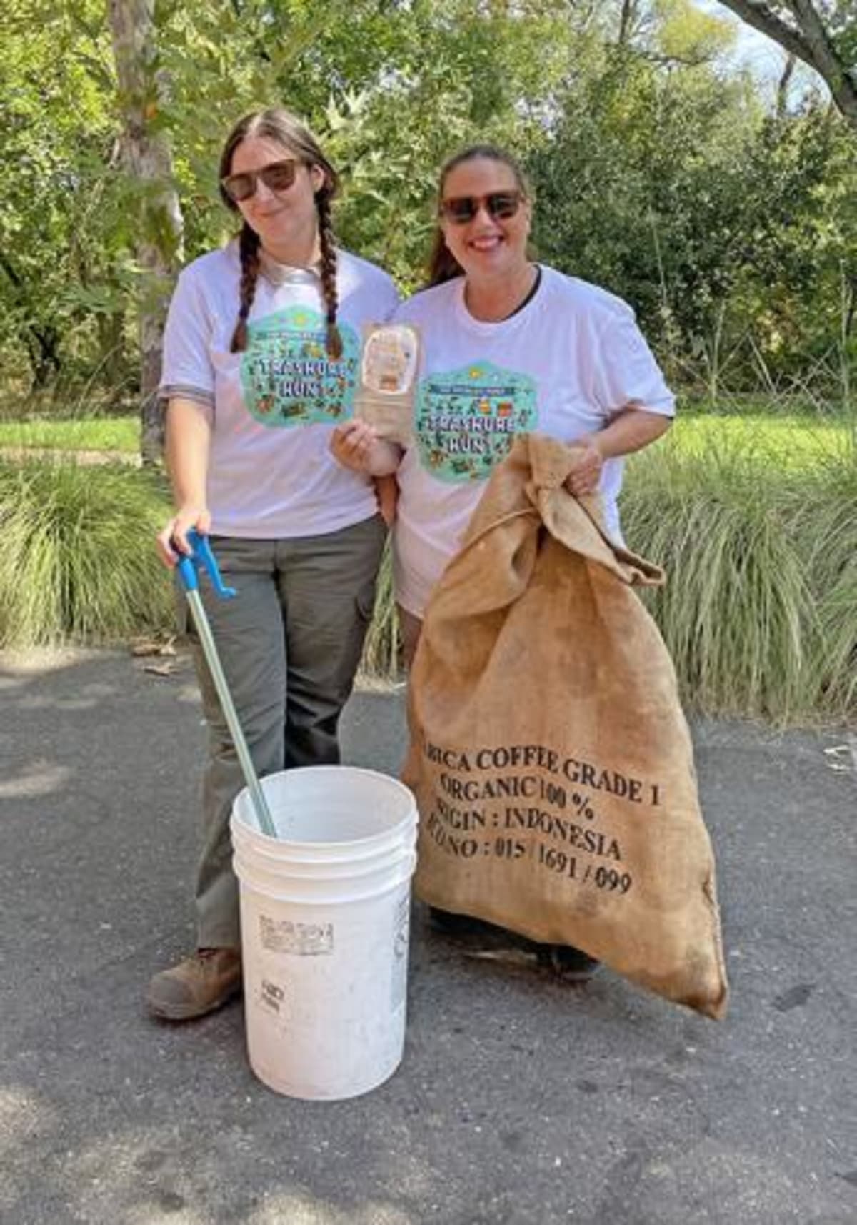California Volunteers Collect 22,000 Pounds of Waterway Trash - Image 5