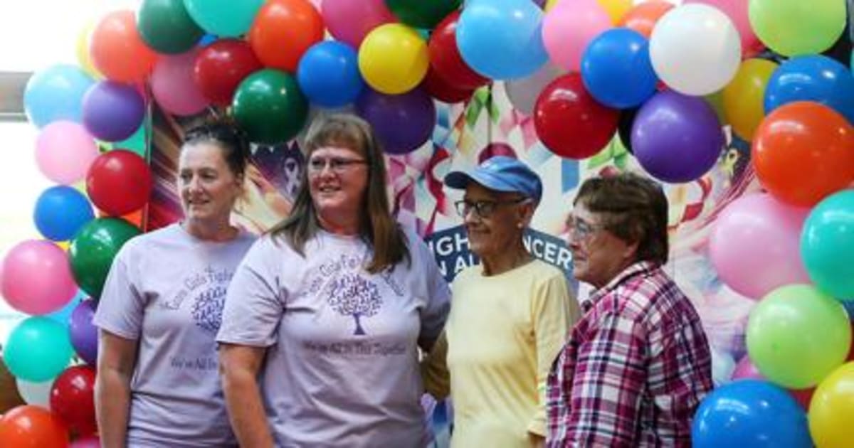 Iowa Cancer Survivors Ring Victory Bell at Swan Lake Event - Image 2