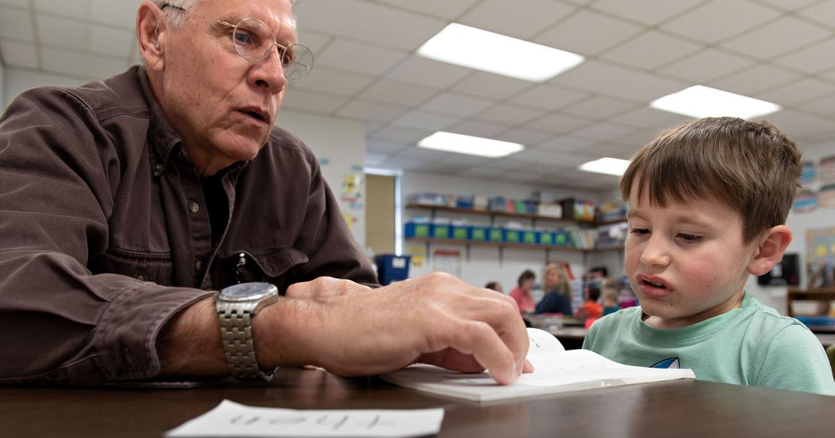 45 Volunteers Help 250 Kids Learn to Read in Virginia