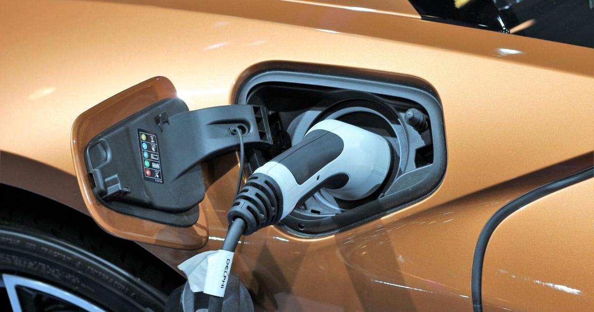 Tennessee Launches $650K EV Charging Program for Apartments