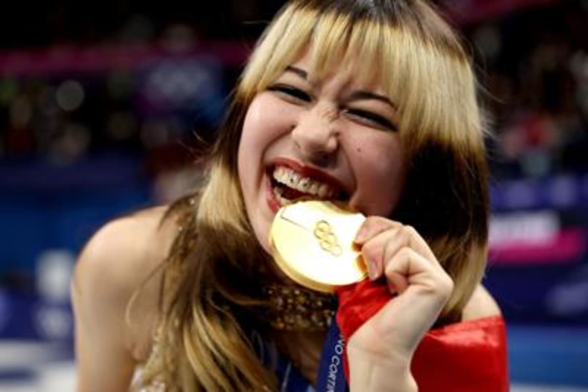 Olympic Gold Medalist Alysa Liu Returns to St. Louis - Image 3