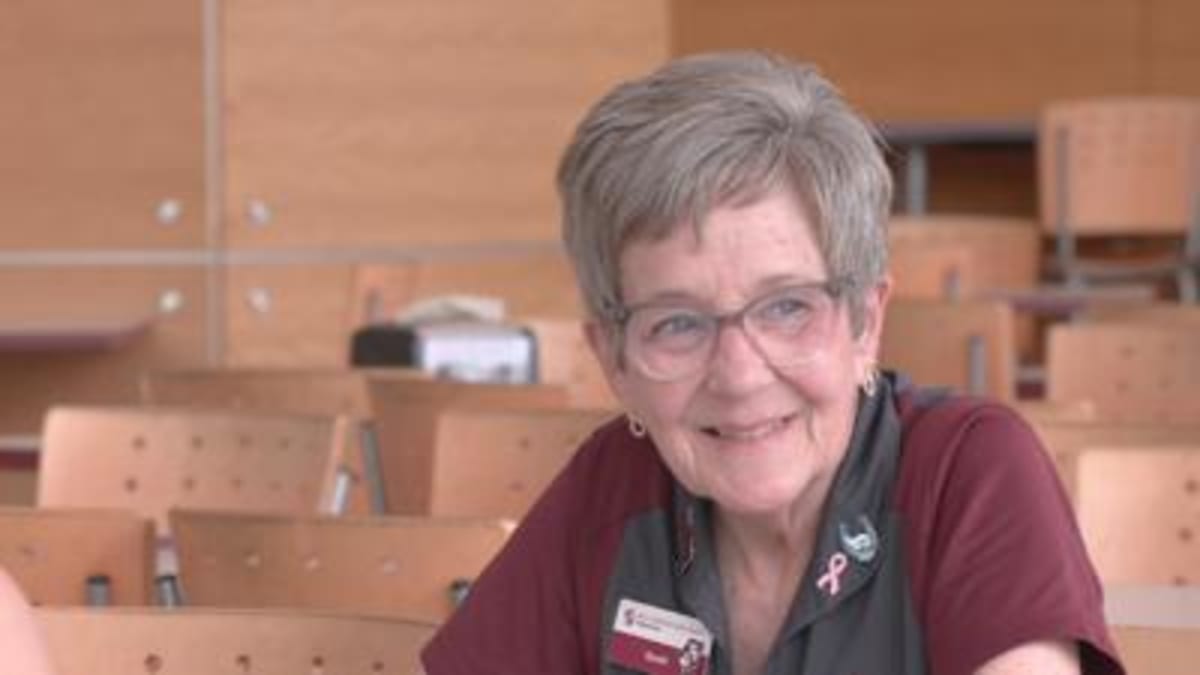 Bellarmine's 'Nana' Walks Kentucky Oaks After Cancer Win - Image 5