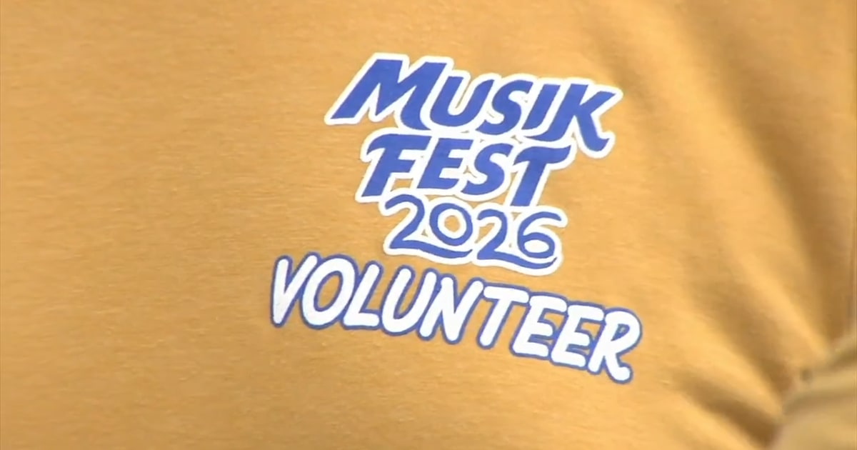 Volunteer Jeff Kish working at Musikfest preparing stages and signs for Pennsylvania music festival