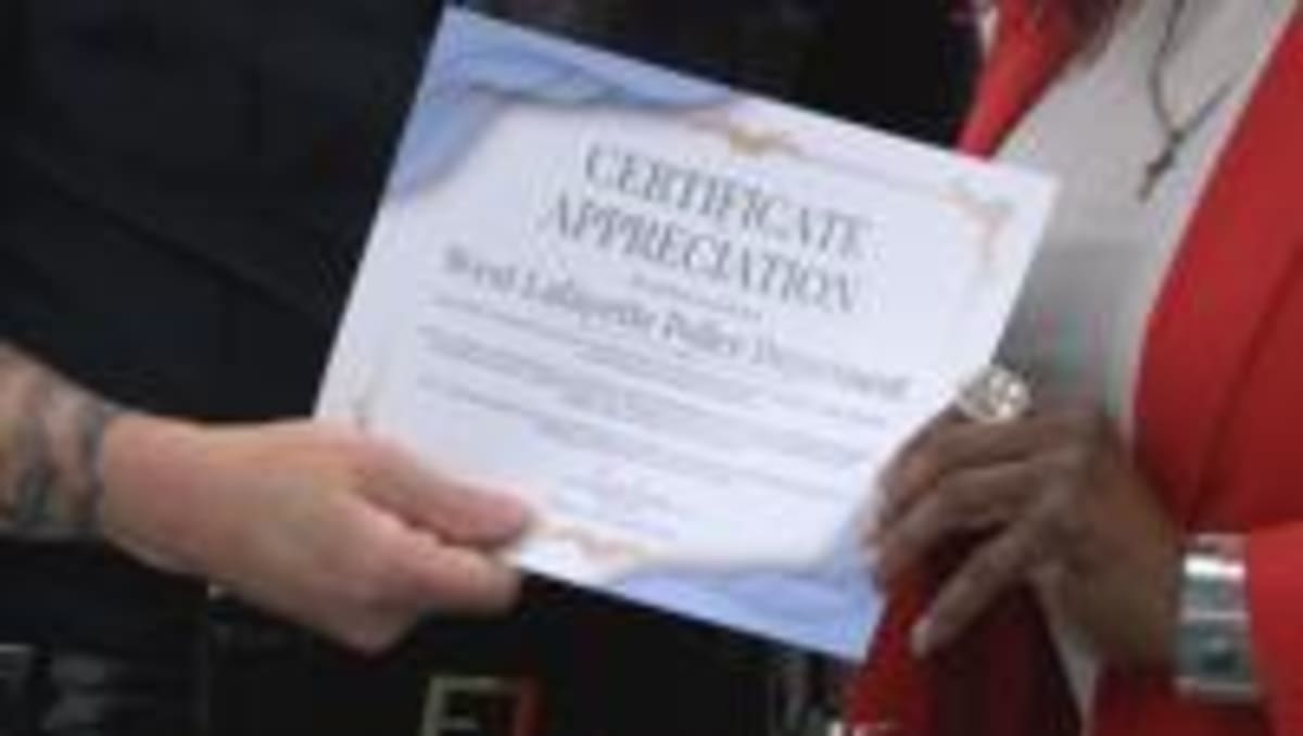 Lafayette Group Thanks Local Police at Special Event - Image 3