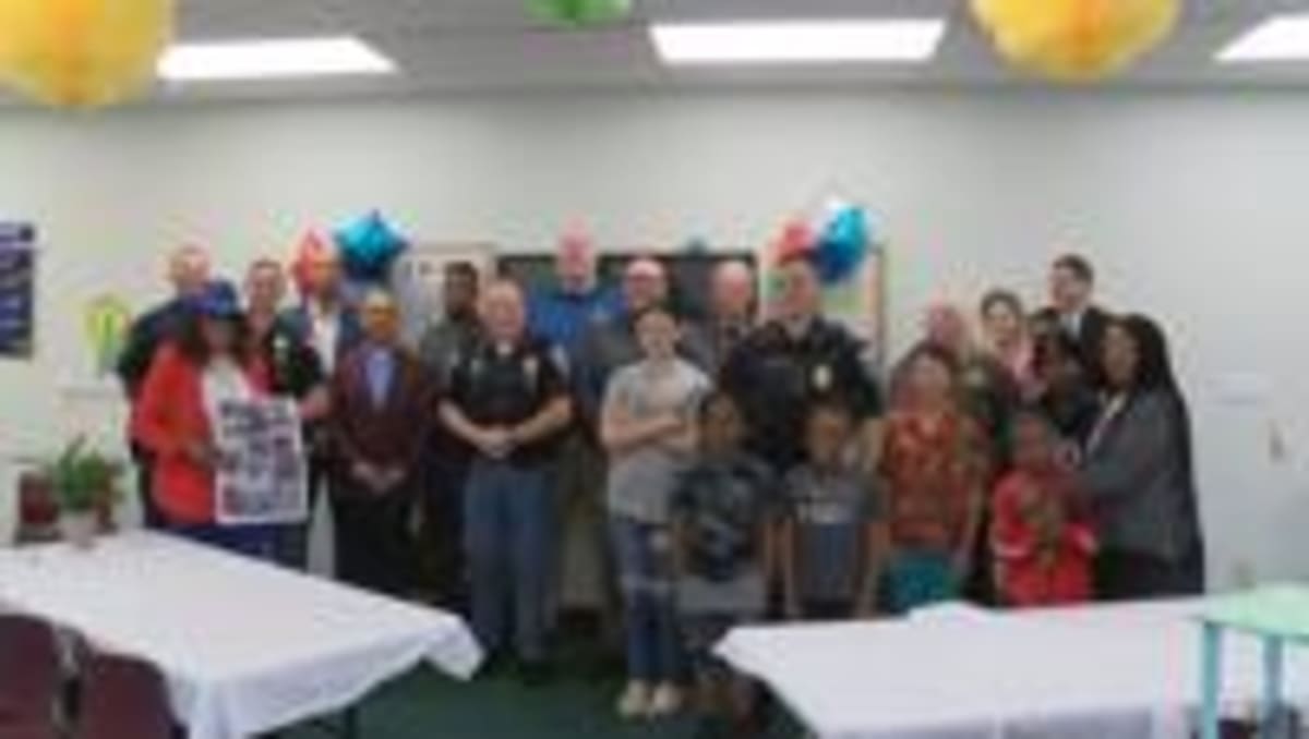 Lafayette Group Thanks Local Police at Special Event - Image 4