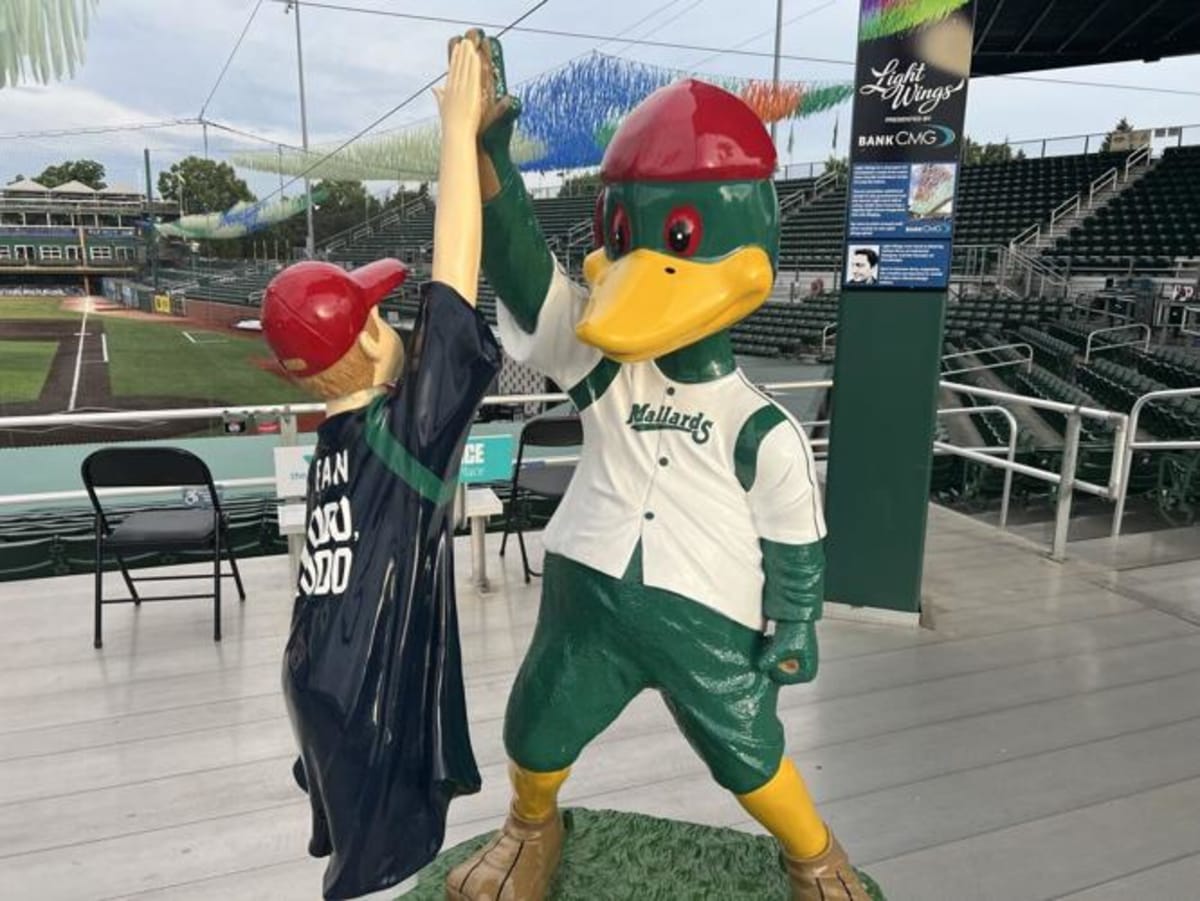 Madison Mallards Host World Record Euchre Game Aug 8 - Image 5