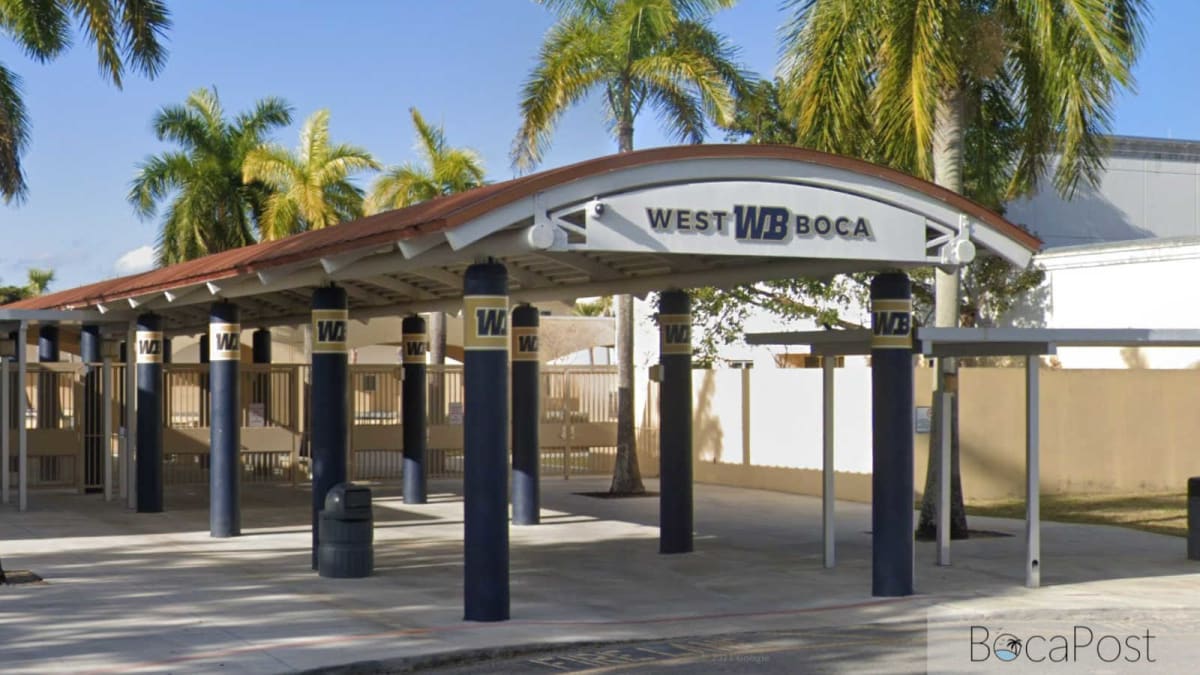 624 Plants Transform Florida School Courtyard