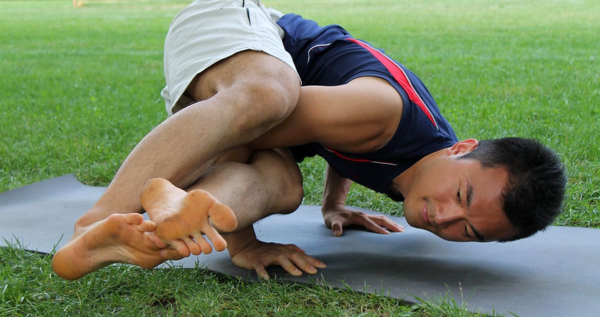 Yoga Programs Lift Communities Out of Poverty Worldwide - Image 2