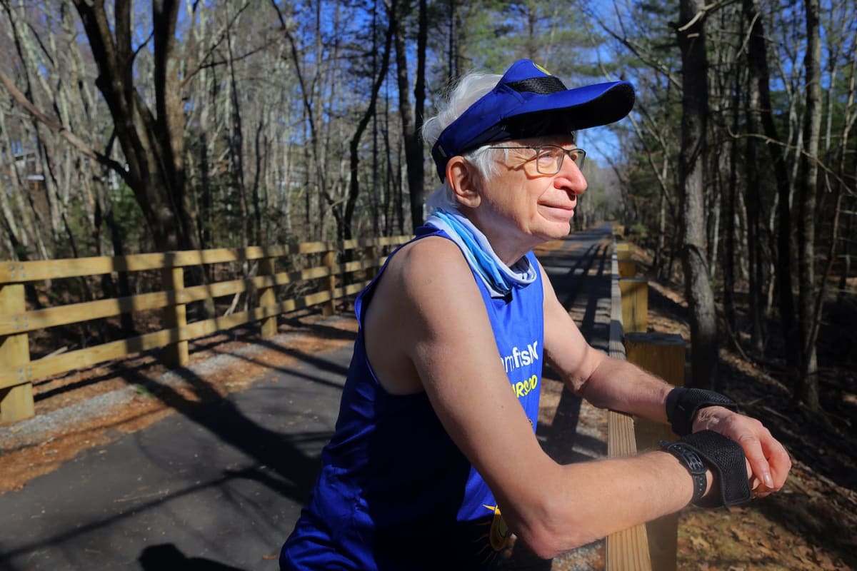 80-Year-Old Cancer Survivor Runs Third Boston Marathon - Image 3
