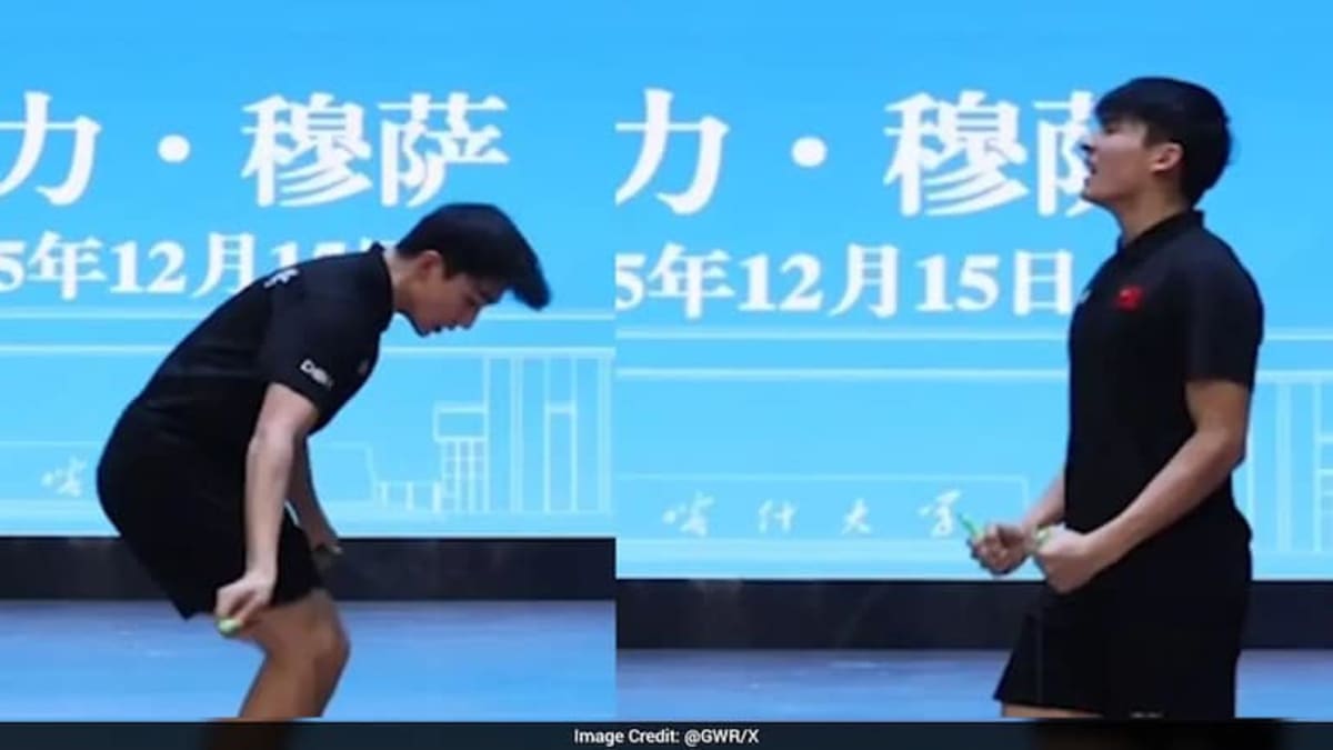 Athlete Breaks Jump Rope Record With 188 Skips in 60 Seconds - Image 2