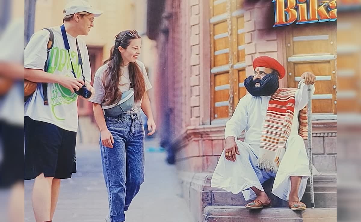 Girdhar Vyas from Bikaner displaying his 40-foot-long moustache extending on both sides