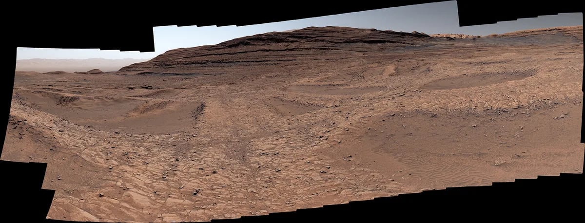 Mars 'Spiderwebs' Hint Water Lasted Longer Than We Thought - Image 4