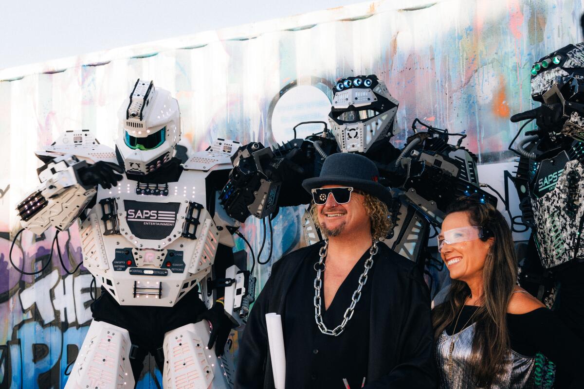 Robot Boxing Match Raises $500K for Animal Rescues - Image 3