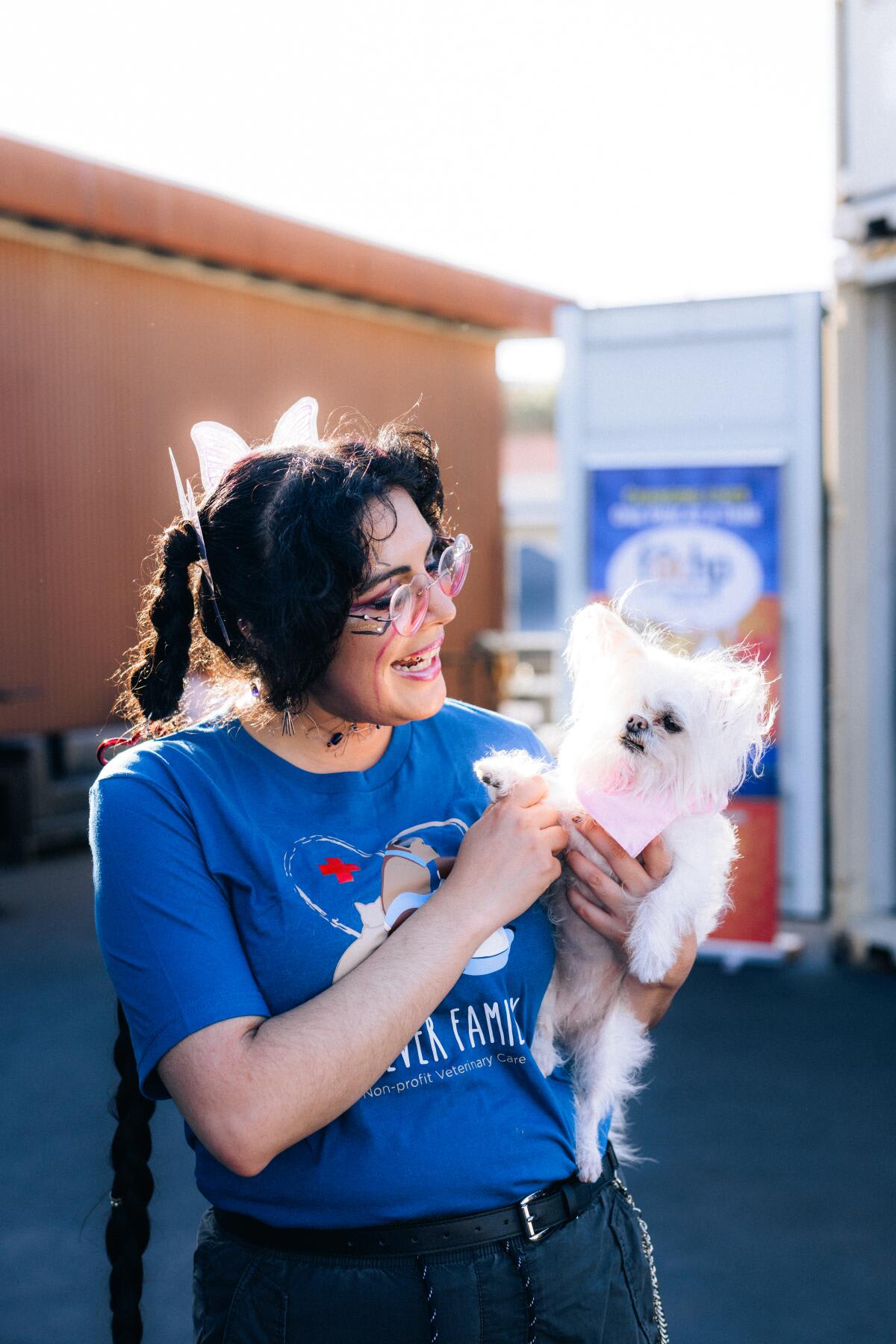 Robot Boxing Match Raises $500K for Animal Rescues - Image 5