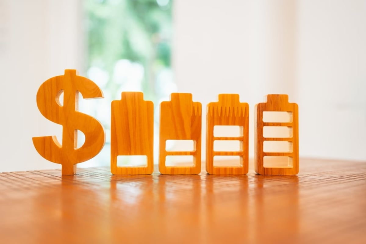 Battery Storage Costs Hit Record Low, Drop 27% in 2025