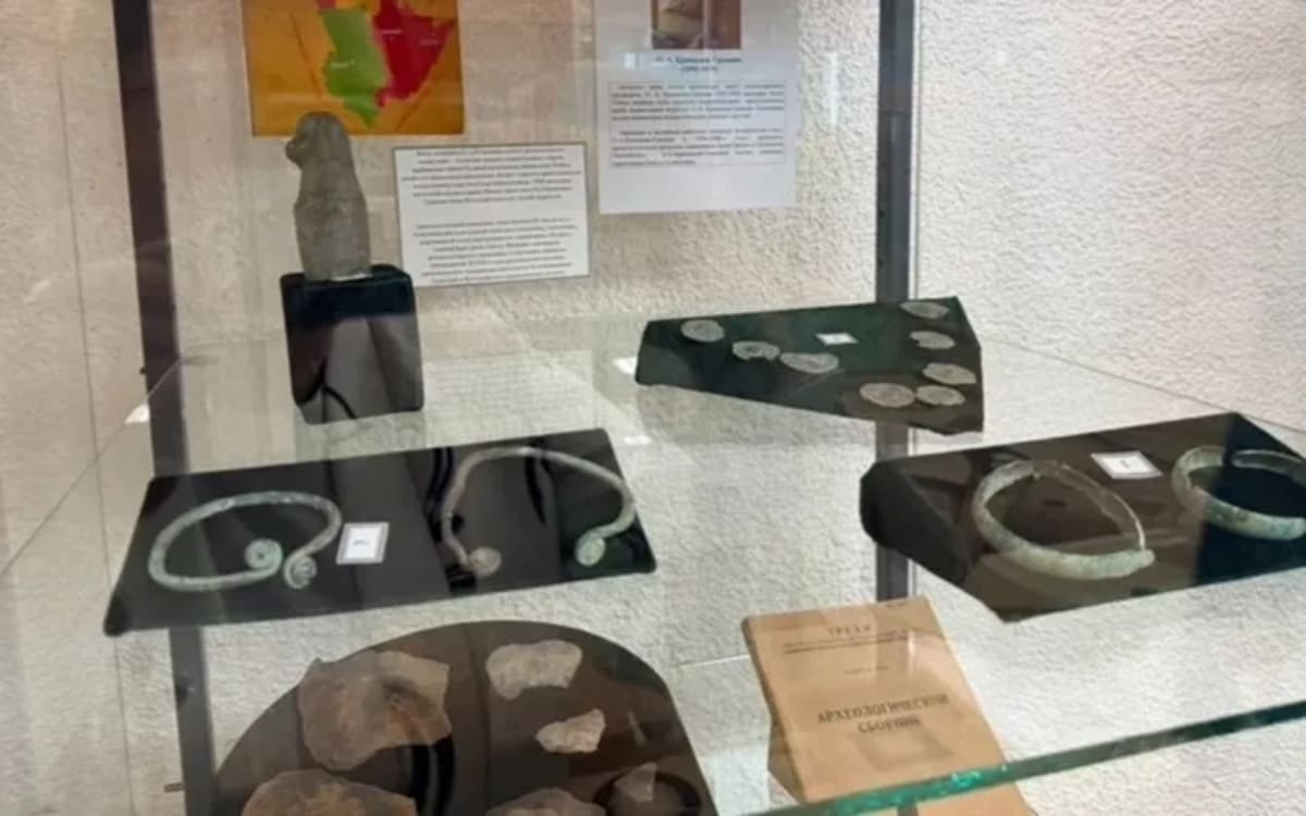 Kazakhstan Unearths Rare 3-in-1 Bronze Age Settlement