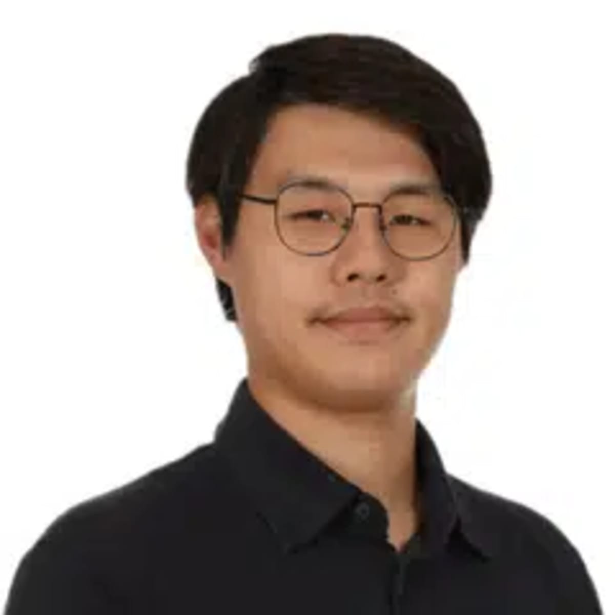 Singapore AI Boom Creates 200+ Jobs Despite Grad Hurdles - Image 2