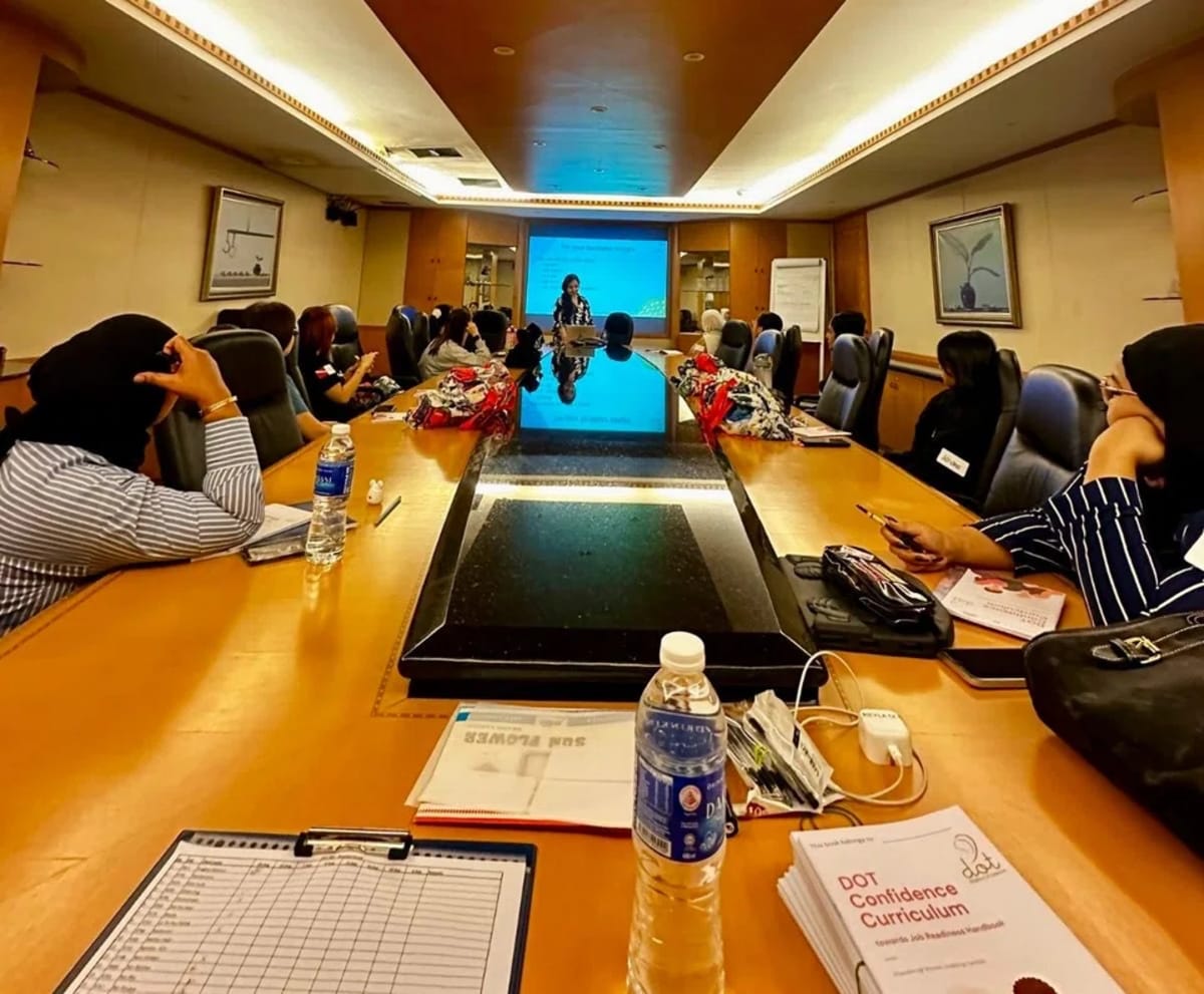 Micron and AI Singapore Bring AI Training to 5,000 People - Image 4