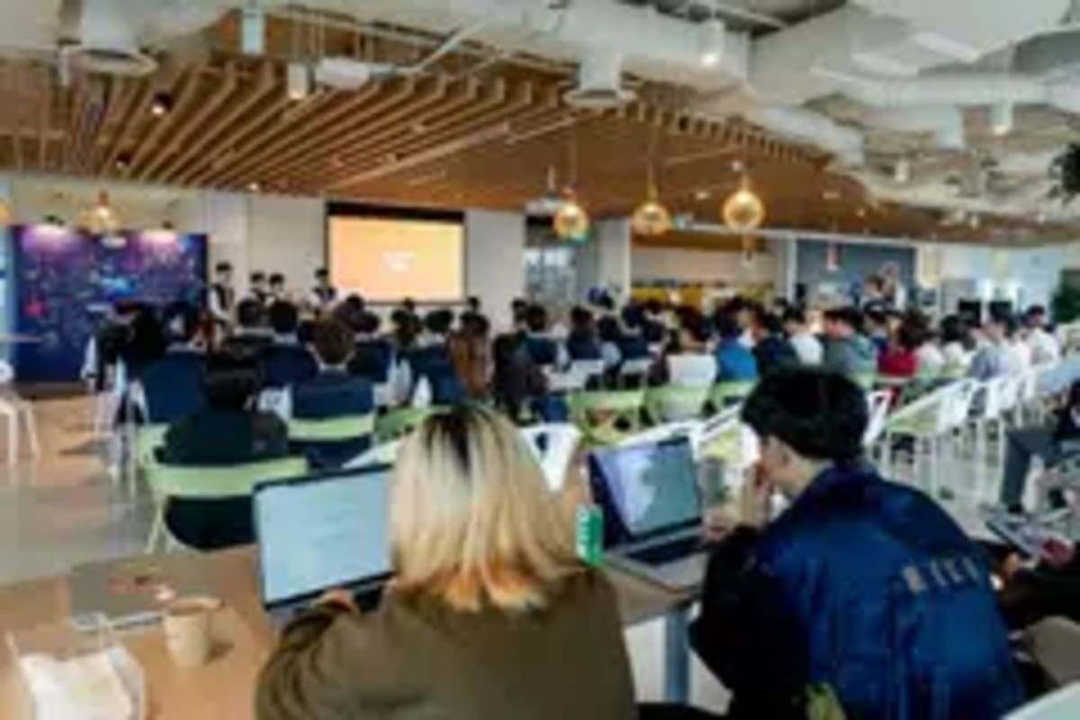 Singapore Hackathon Sees 40 Teams Build Real AI Solutions - Image 4