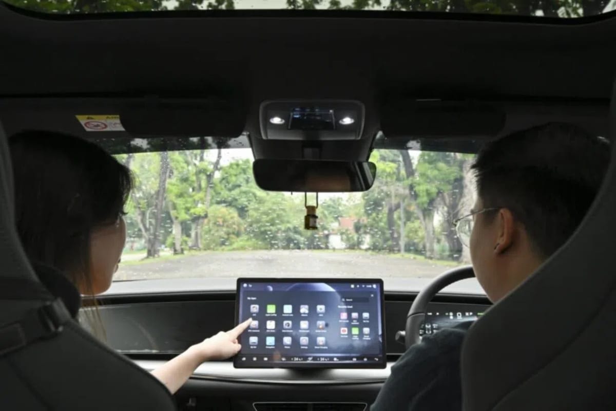 Singapore's Gen Z Makes EVs 77% of New Car Registrations - Image 3