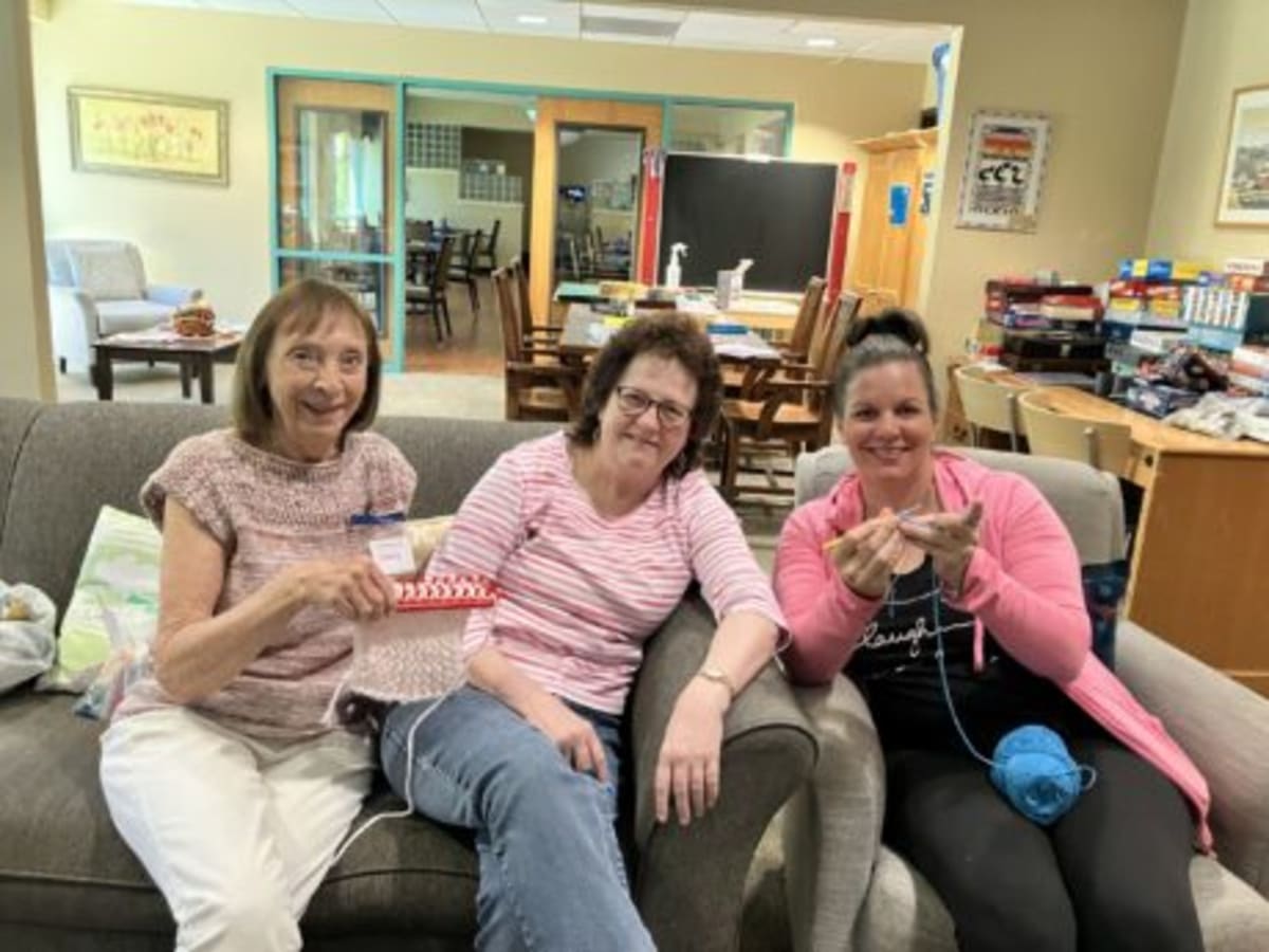 Arizona Volunteers Rebuild Community at Handmaker After COVID - Image 2