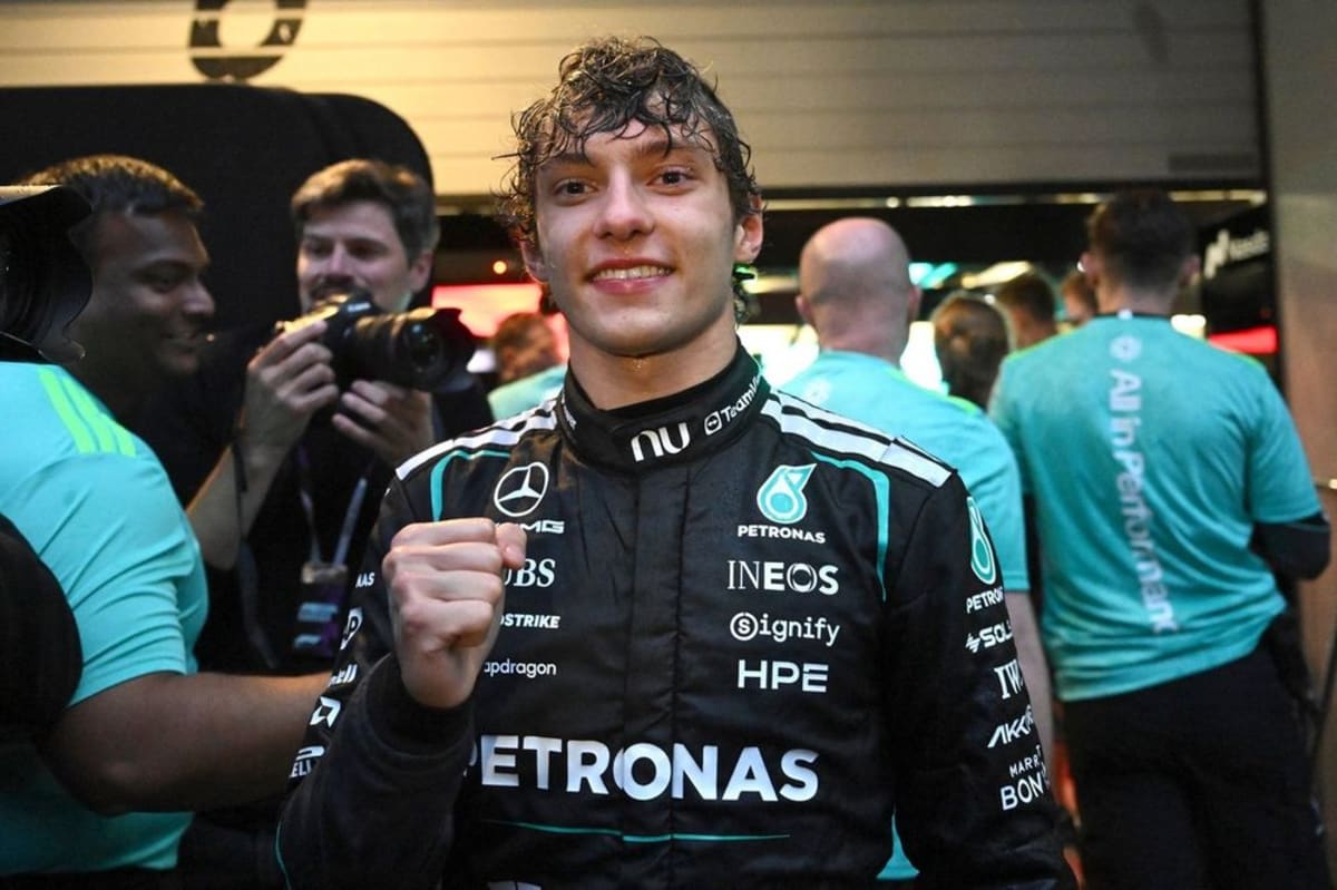 Teen F1 Driver Kimi Antonelli Wins First Race at 19 - Image 2