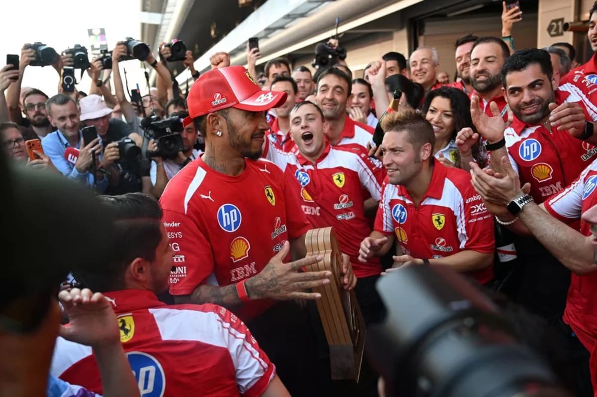 Lewis Hamilton Wins First Race for Ferrari at Age 41 - Image 2