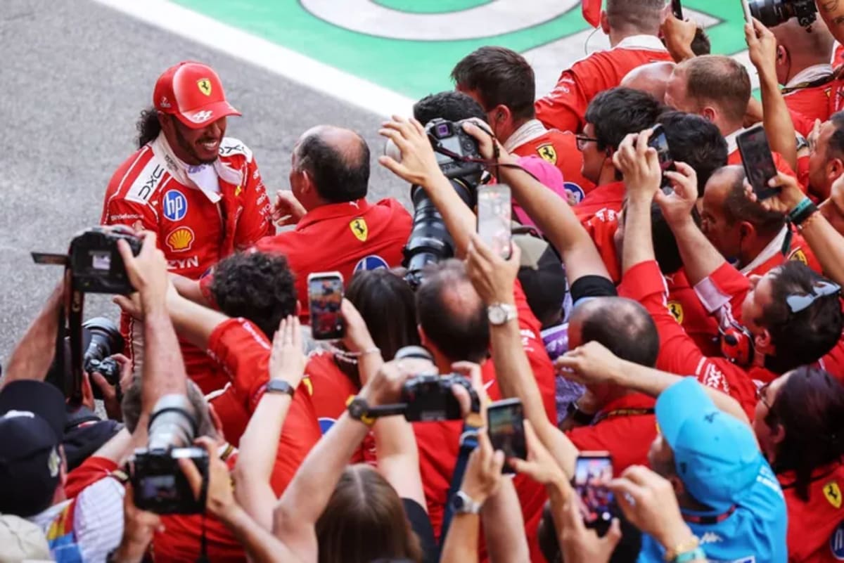 Lewis Hamilton Wins His First Race for Ferrari in Spain - Image 3