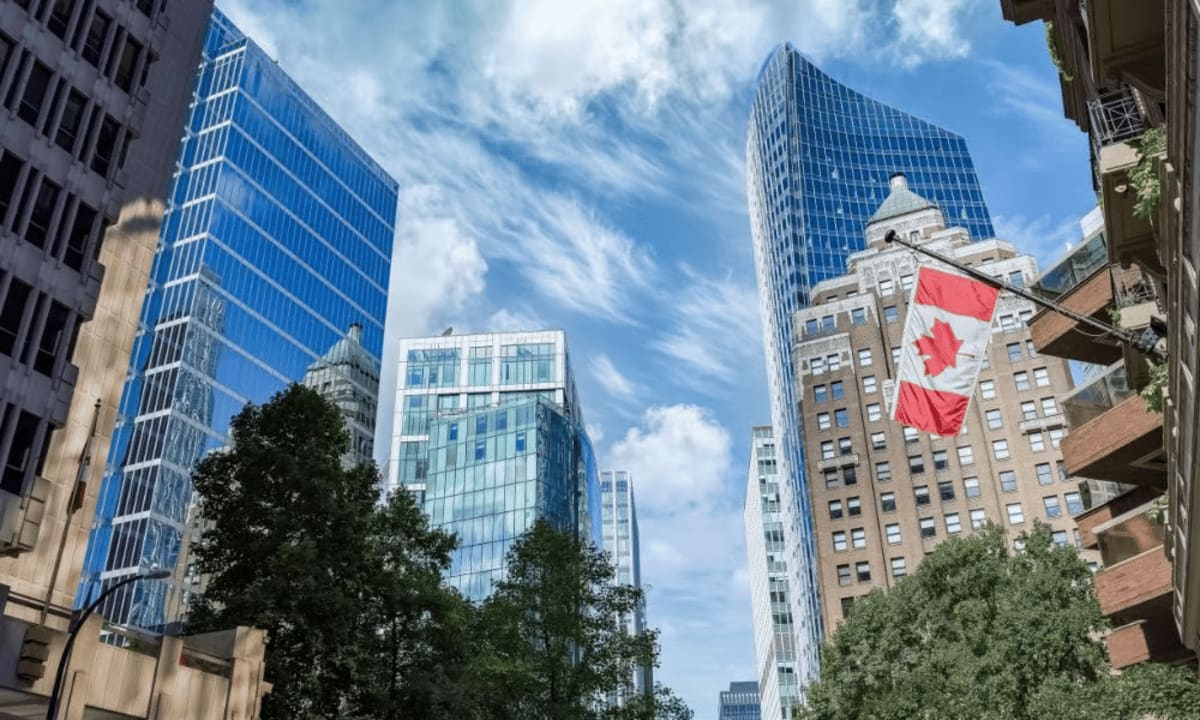 Canada's Economy Set to Rebound After Brief Slowdown - Image 2