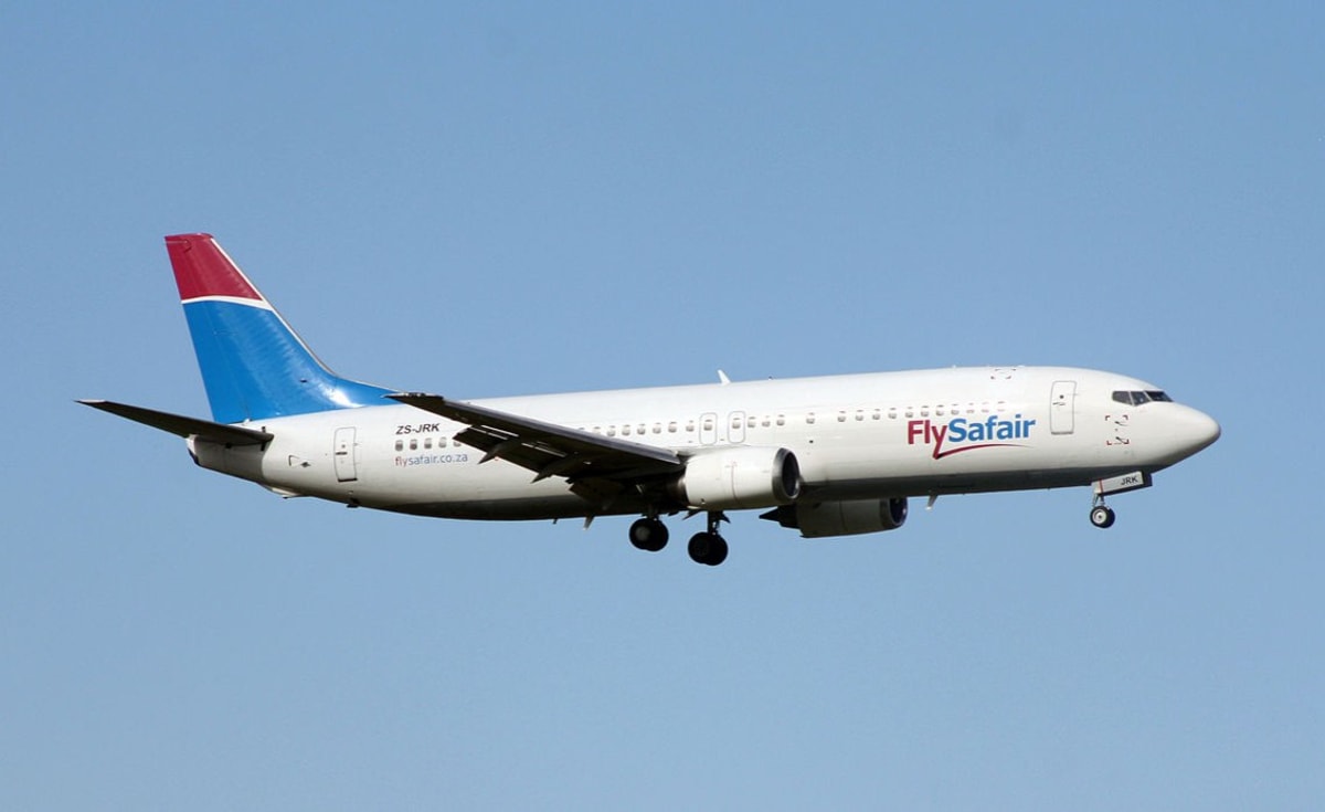South Africa Airline Cuts Fuel Fees 40% After Peace Returns