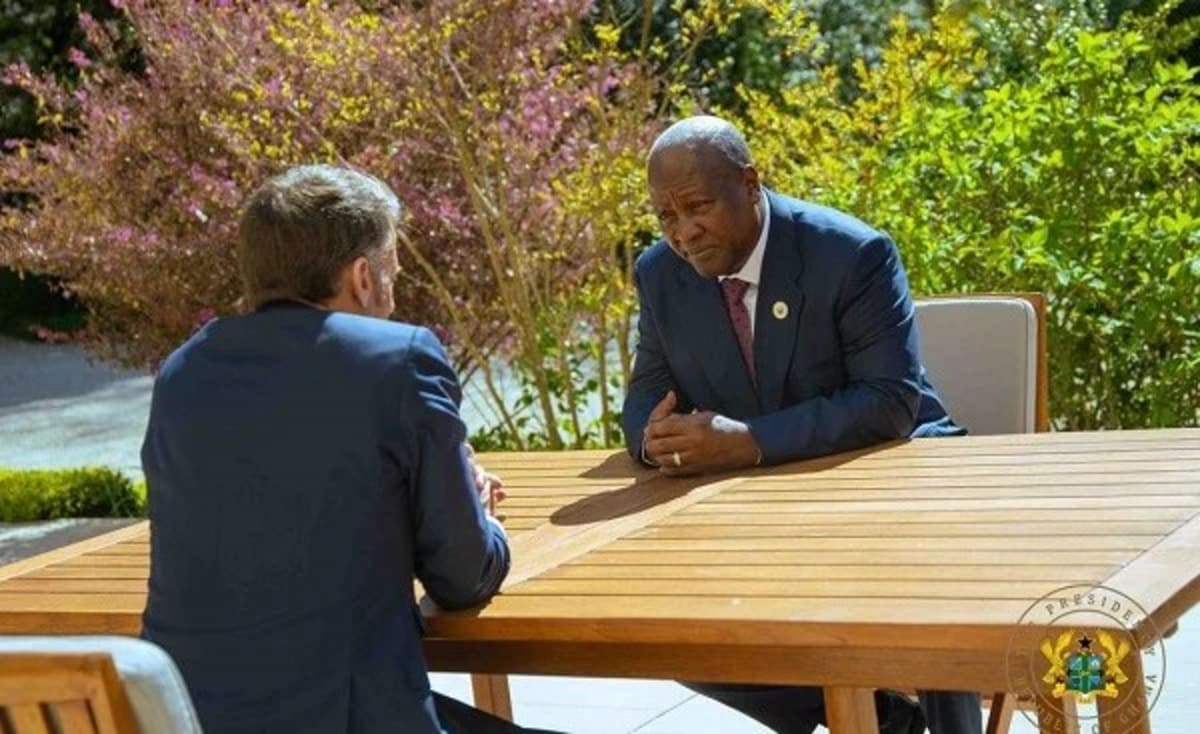 Presidents Mahama and Macron shaking hands at Élysée Palace in Paris France