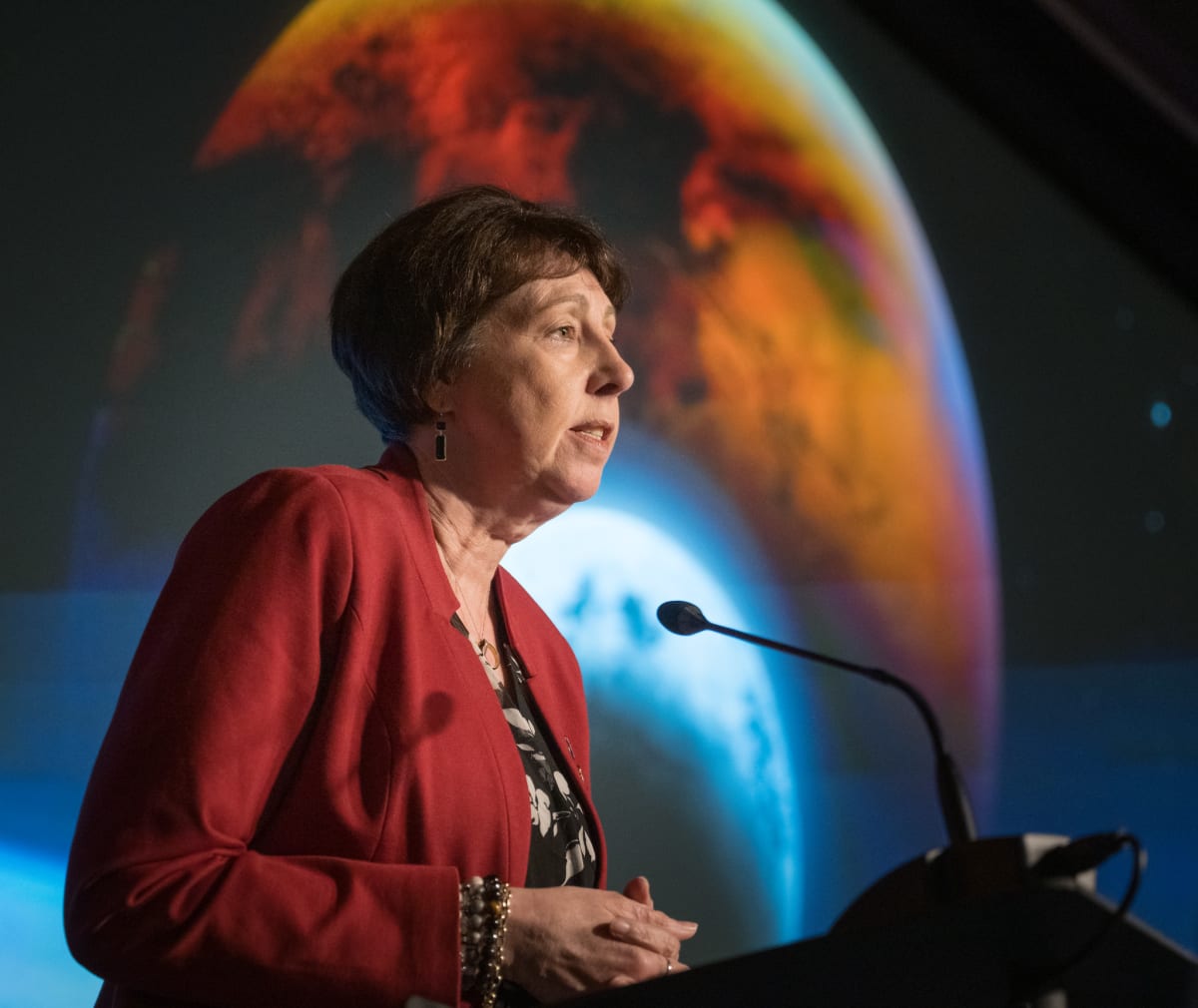 NASA Chief Wants 10 Missions for Price of One Big Probe - Image 3