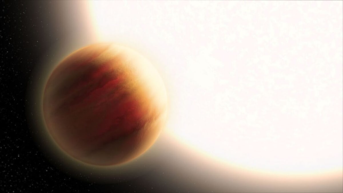 Scientists Map Weather 700 Light-Years Away on Alien World